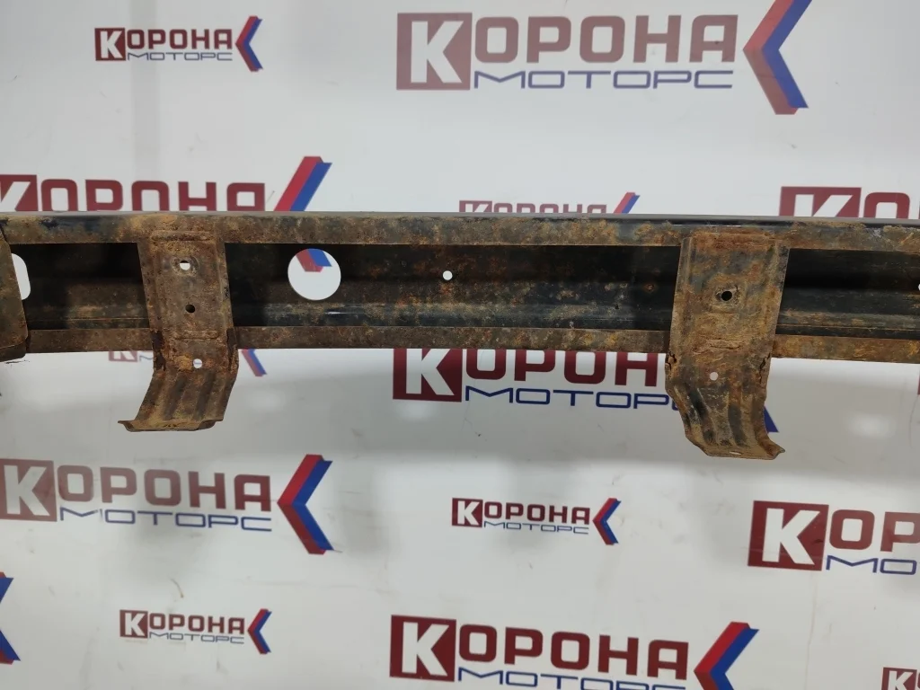 Усилитель заднего бампера Б/У Б/У1