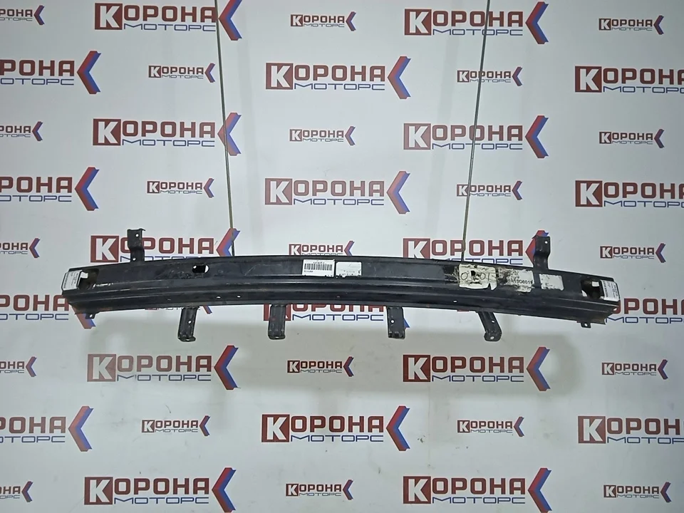 Усилитель заднего бампера Уценка не товарный вид