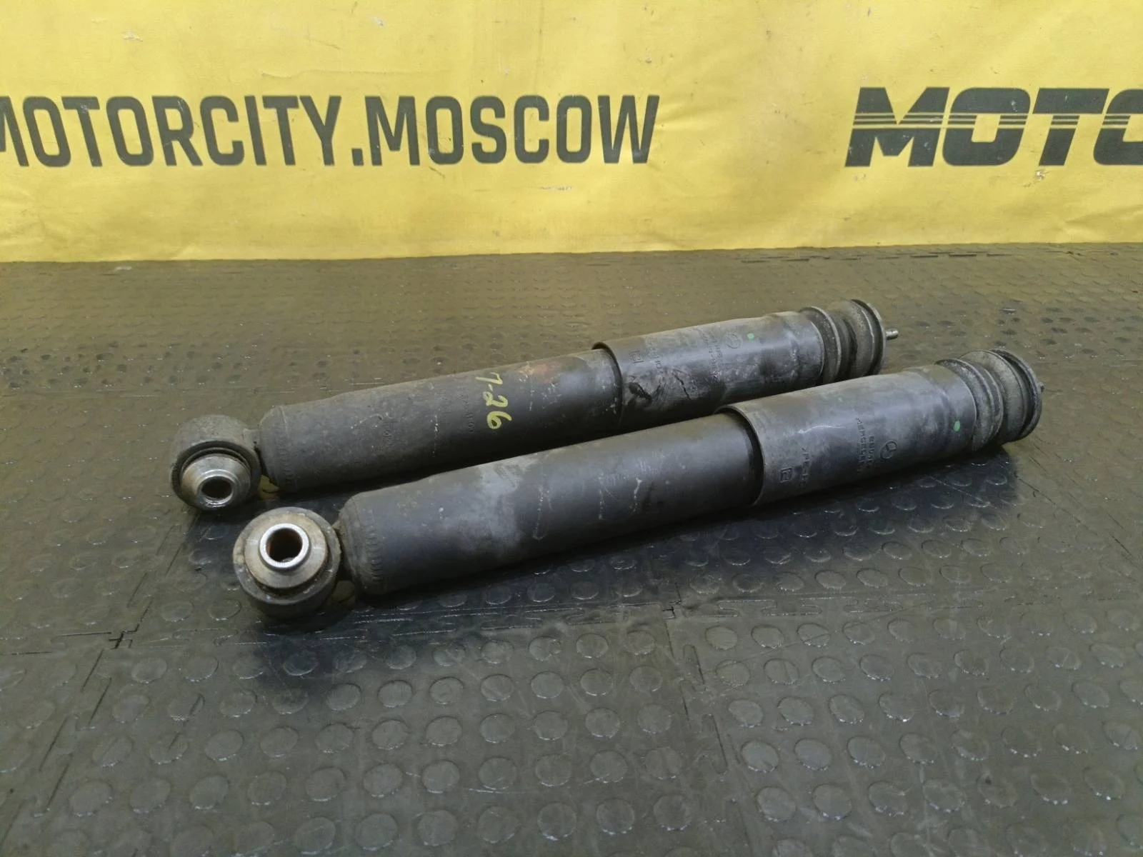 Амортизаторы Mercedes-Benz ML-Class 2005 W163