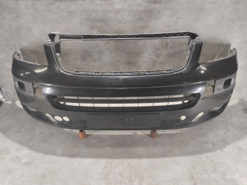 Бампер передний Volkswagen Transporter T5 AXD 2006