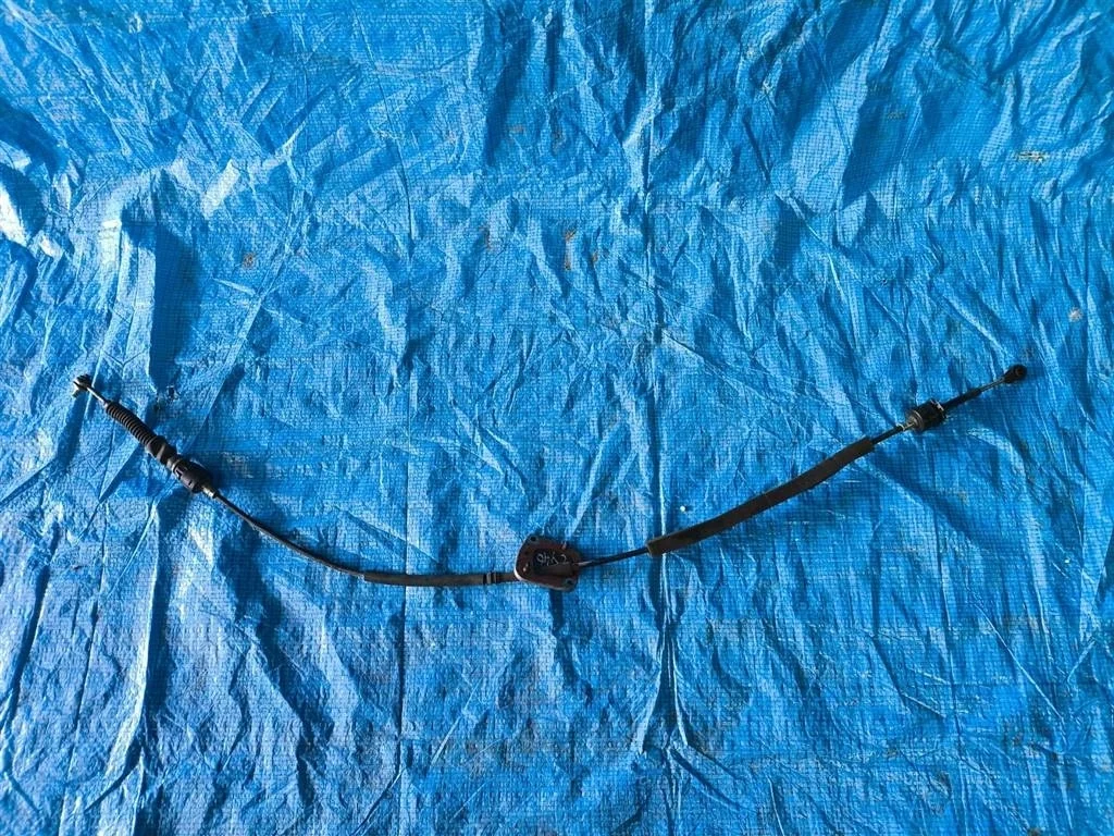 Б.у. трос переключения передач MITSUBISHI LANCER CY4A MITSUBISHI LANCER CY4A