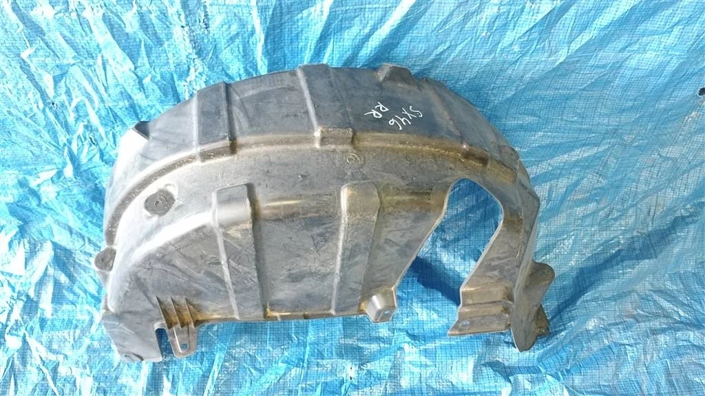 Б.у. подкрылок SUZUKI SX4 YA11S SUZUKI SX4 YA11S