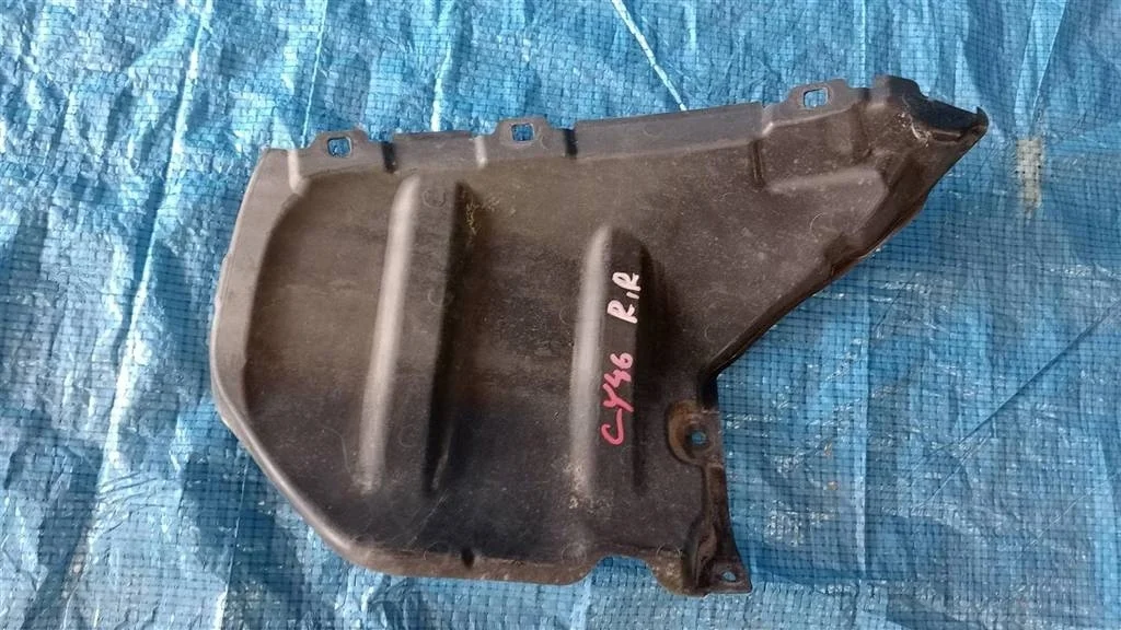 Б.у. пыльник бампера MITSUBISHI LANCER CY4A MITSUBISHI LANCER CY4A