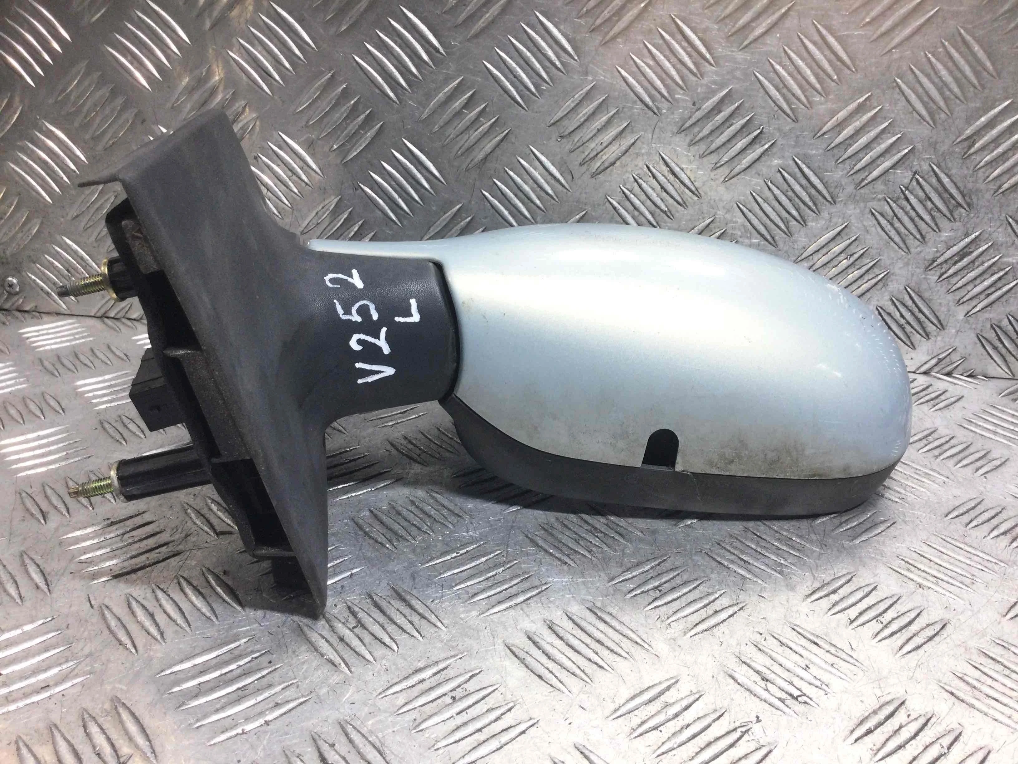 Зеркало наружное левое Renault Scenic 1 поколение [рестайлинг] (1999-2003) бензин 1.6 i Автомат Минивэн