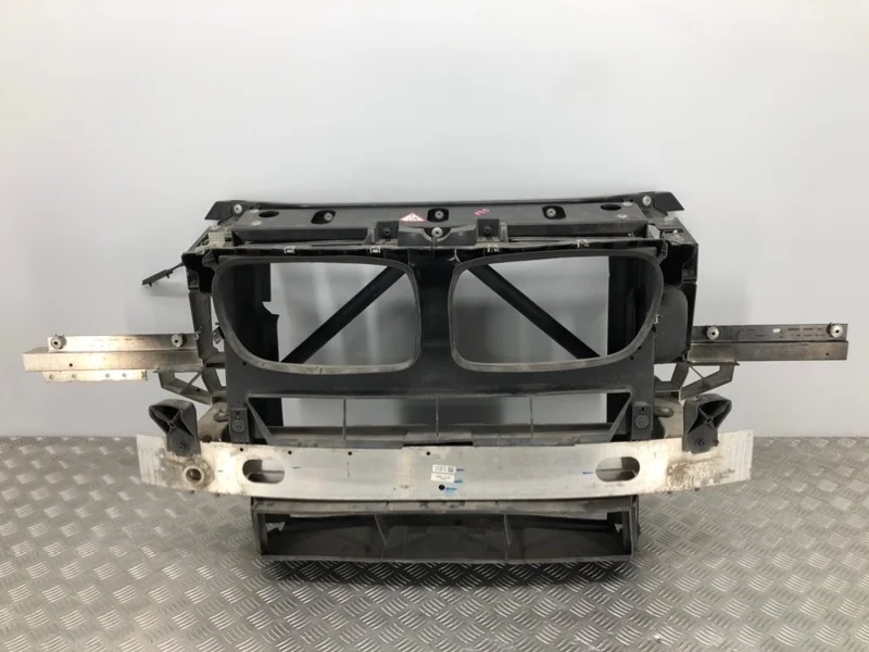 Передняя панель BMW X3 F25