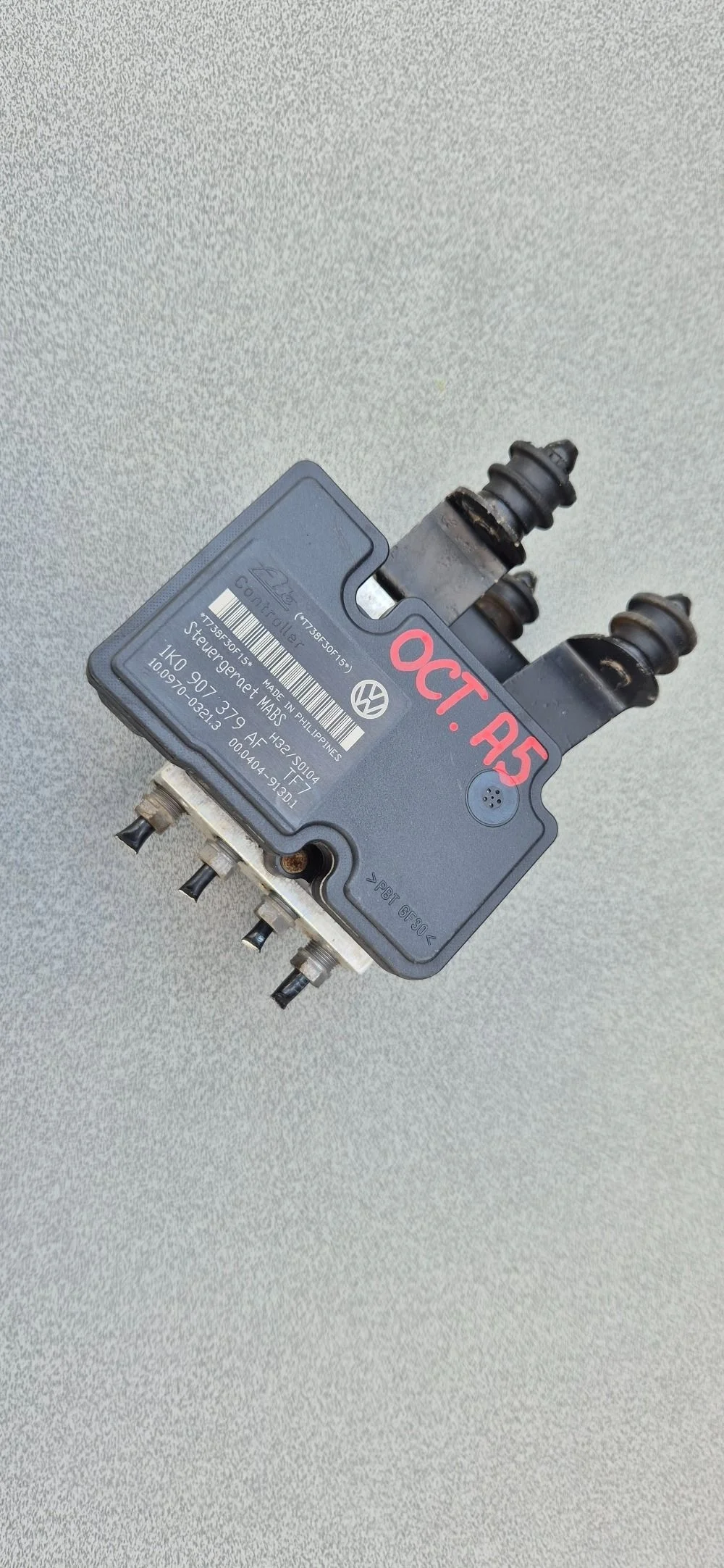 Блок ABS (насос)  Skoda Octavia (A5 1Z-) 2004-2013