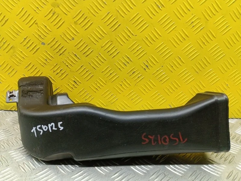 Воздуховод Nissan Pathfinder (R51M) 2004-2013 2010 Внедорожник