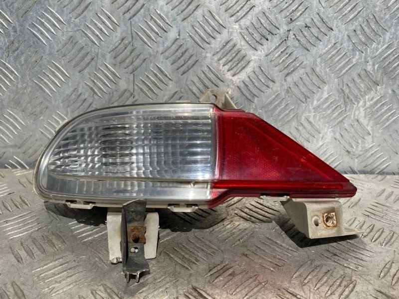 Фонарь задний в бампер Mitsubishi Pajero Sport II (2008-2017) 2011 Внедорожник