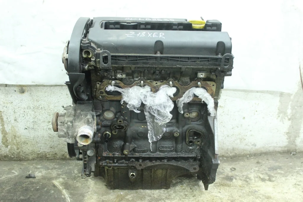Двигатель бензин Z18XER 20LB2535 Opel Astra H