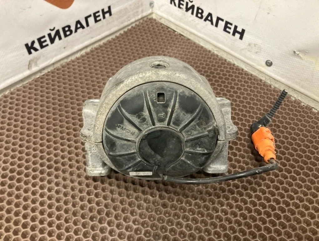 Подушка двигателя Audi A4 2012 B8