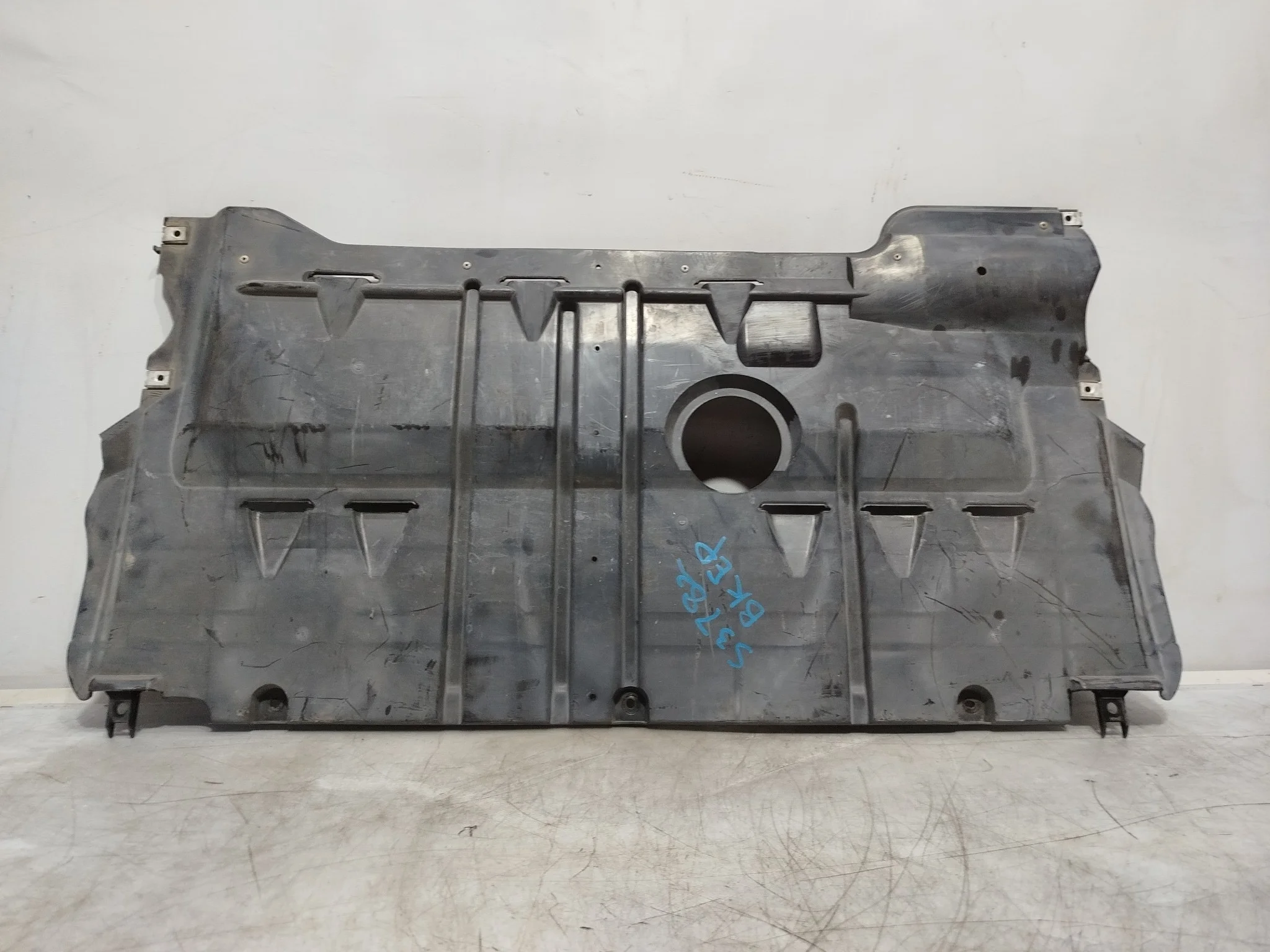 ЗАЩИТА Двигатель MAZDA AXELA MAZDA3 MAZDA5 PREMACY BK BK3P BK5P BKEP CR CR3W CREW ЦЕНТР 2WD 4WD BP4K56111F