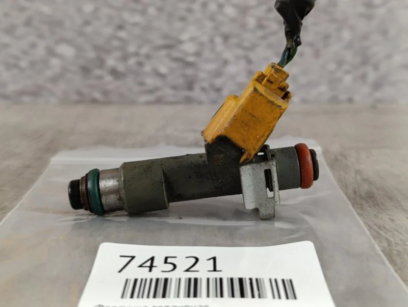 Форсунка топливная Volvo XC90 2008 C_79