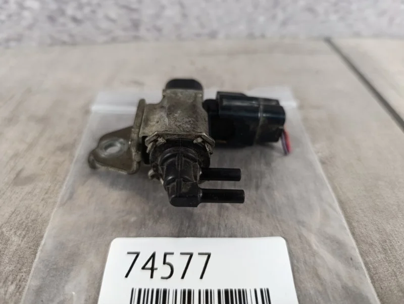 Электромагнитный клапан Nissan Murano 2009 Z51