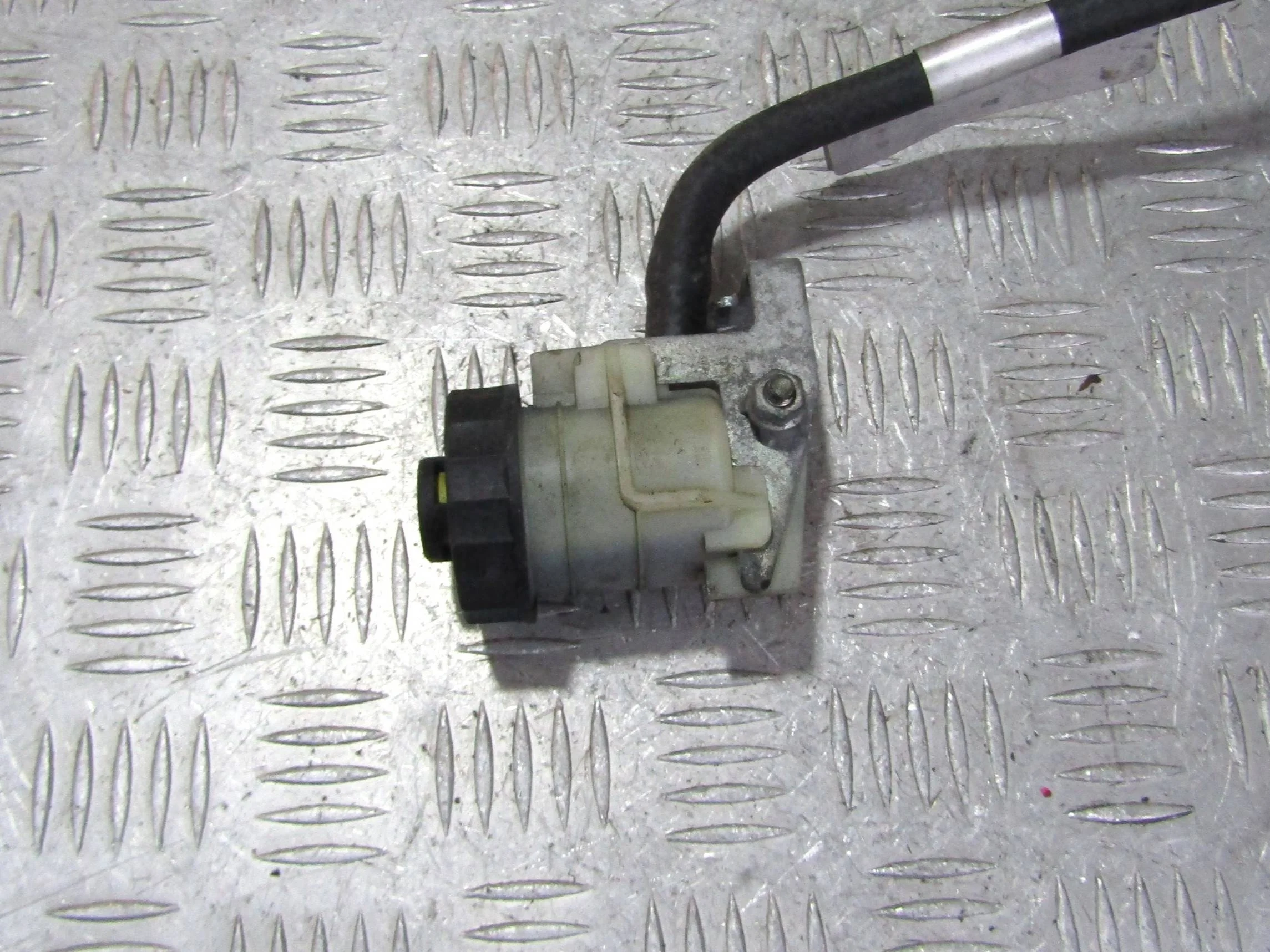 Бачок главного цилиндра сцепления HONDA Civic VII