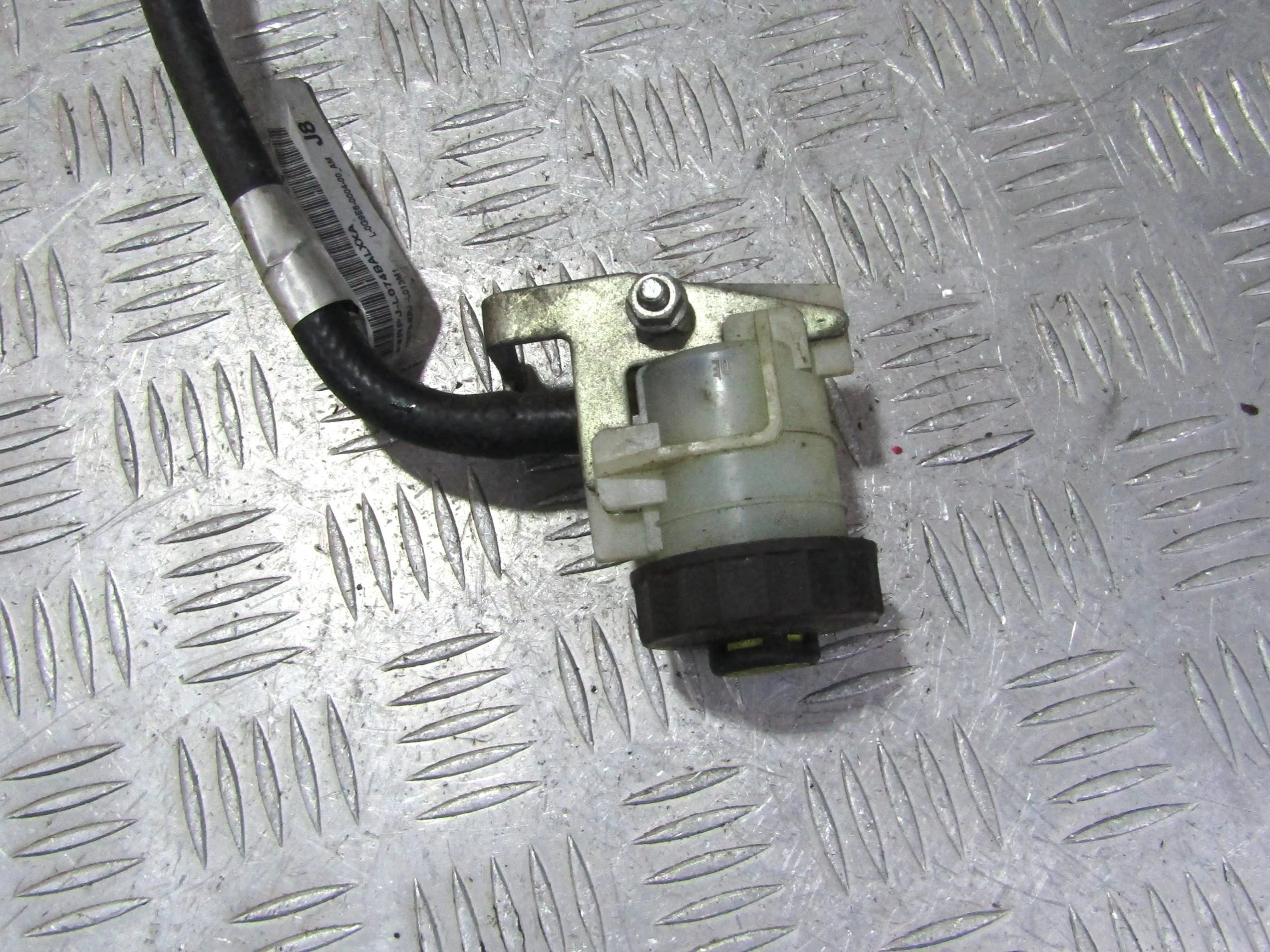 Бачок главного цилиндра сцепления HONDA Civic VII