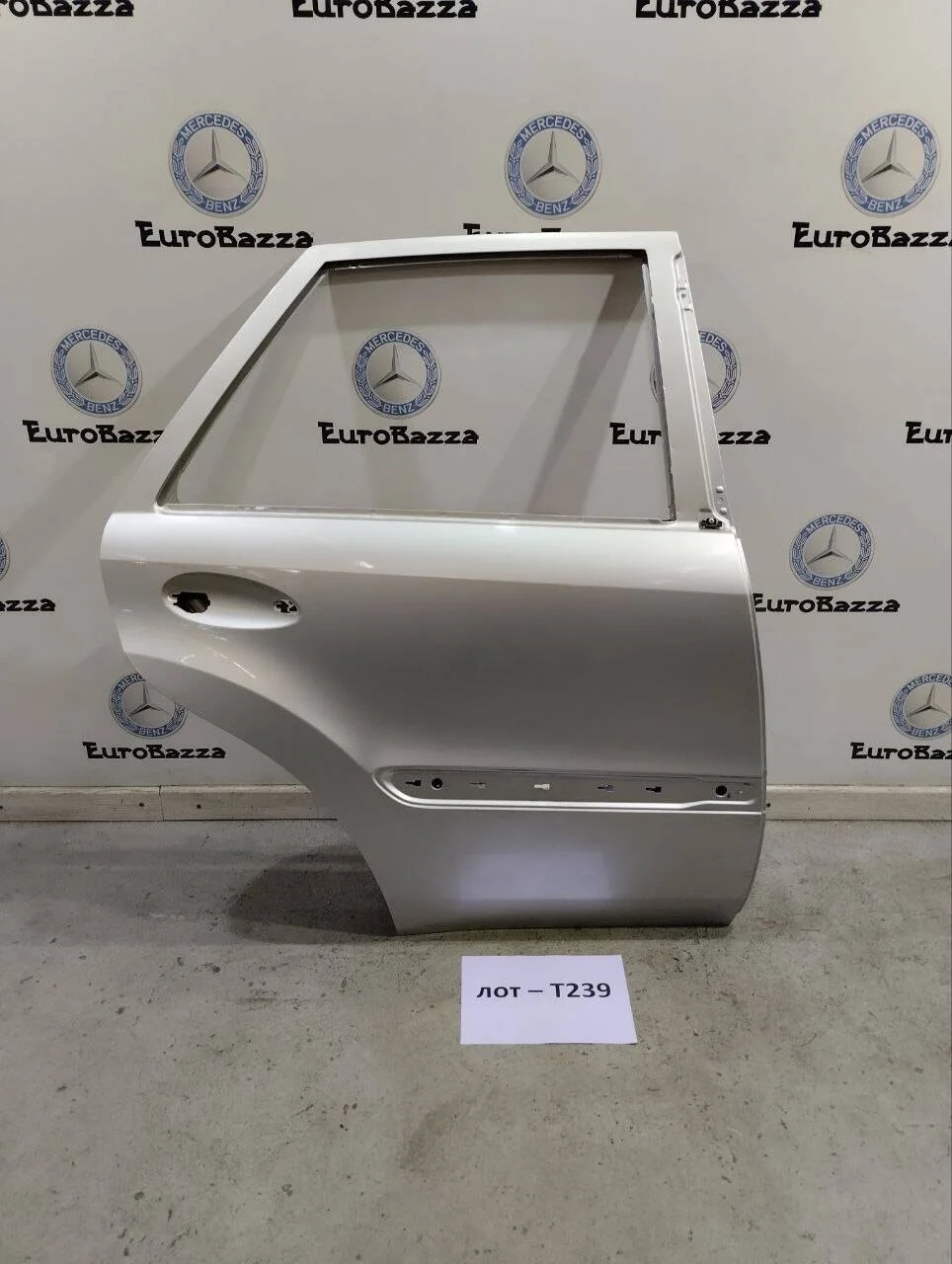 Дверь задняя правая Mercedes W164