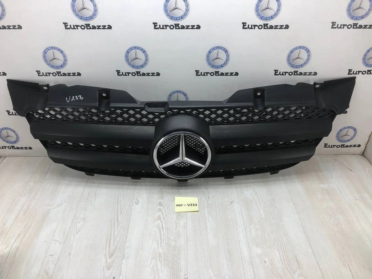 Решетка радиатора Mercedes W906 Sprinter
