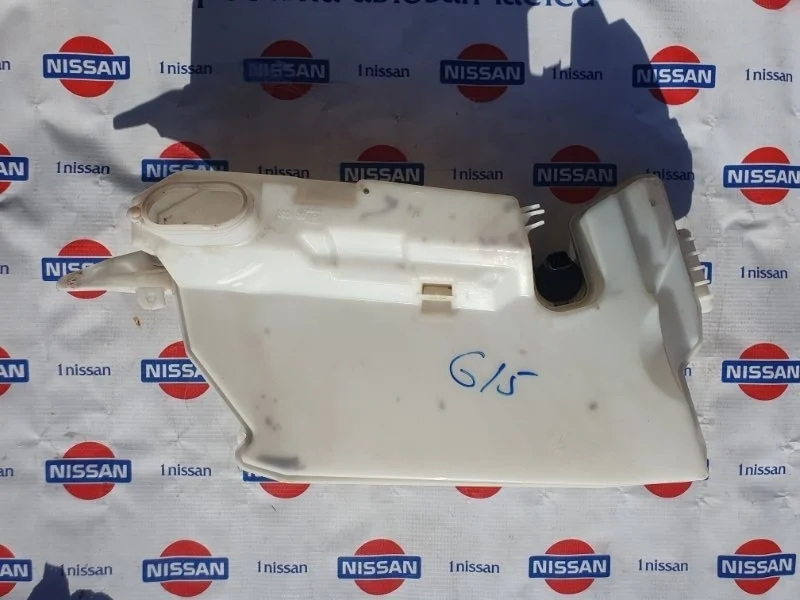 Бачок стеклоомывателя Nissan Almera 2014 289124AA0A G15, передний