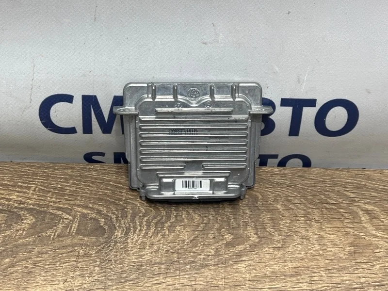 Блок розжига ксенона Volvo S60 89089352 С60 1.6 B4164T, левый