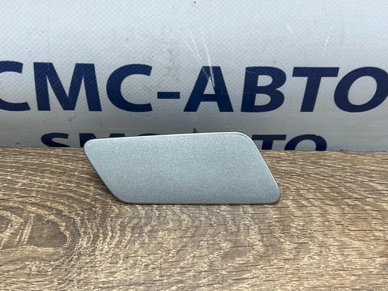 Крышка форсунки фароомывателя Volkswagen Touareg 7P6807938 NF 3.0 CGE, правая