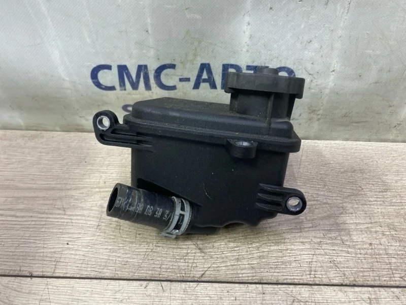 Бачок ГУР Mercedes-Benz E-Class 2012 A0004602983 W212 271.860
