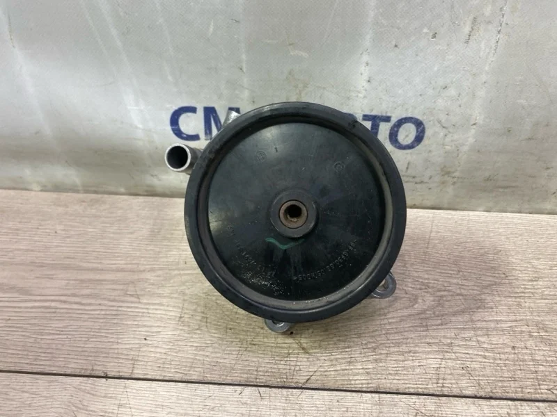 Насос ГУР Mercedes-Benz E-Class 2012 A0064664301 W212 271.860