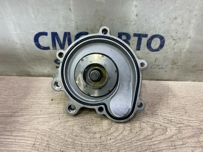 Помпа системы охлаждения Mercedes-Benz E-Class 2012 A2712001001 W212 271.860