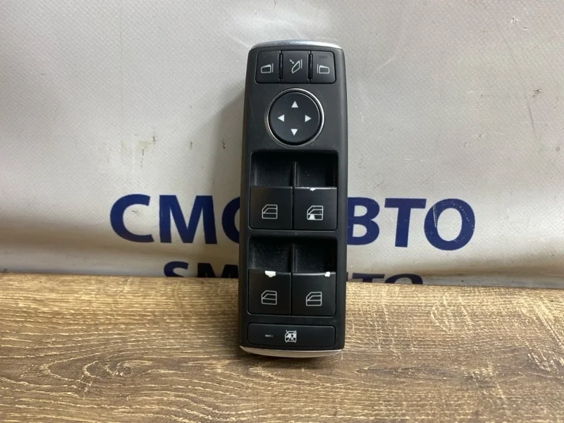 Блок управления стеклоподъемниками Mercedes-Benz Ml A1669054400 W166 642.826
