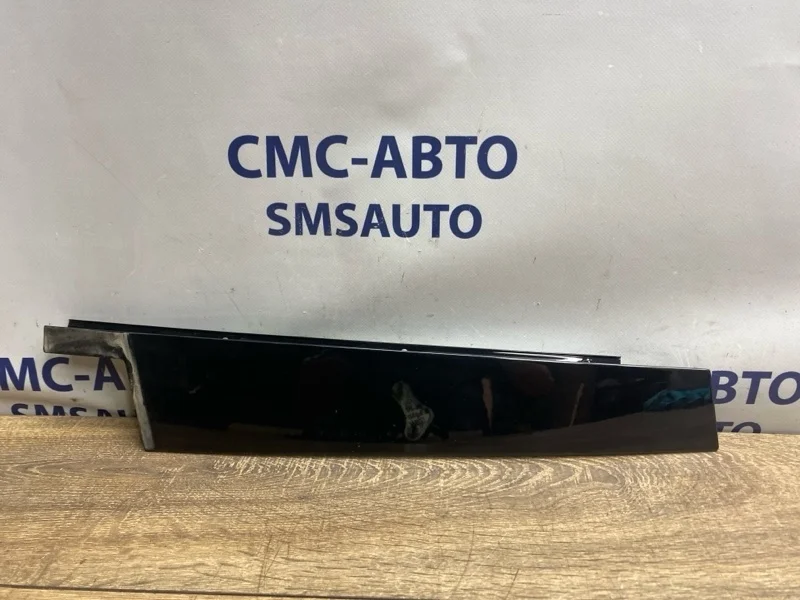 Накладка двери вертикальная Mercedes-Benz Ml A1666900187 W166 276.955, передняя левая
