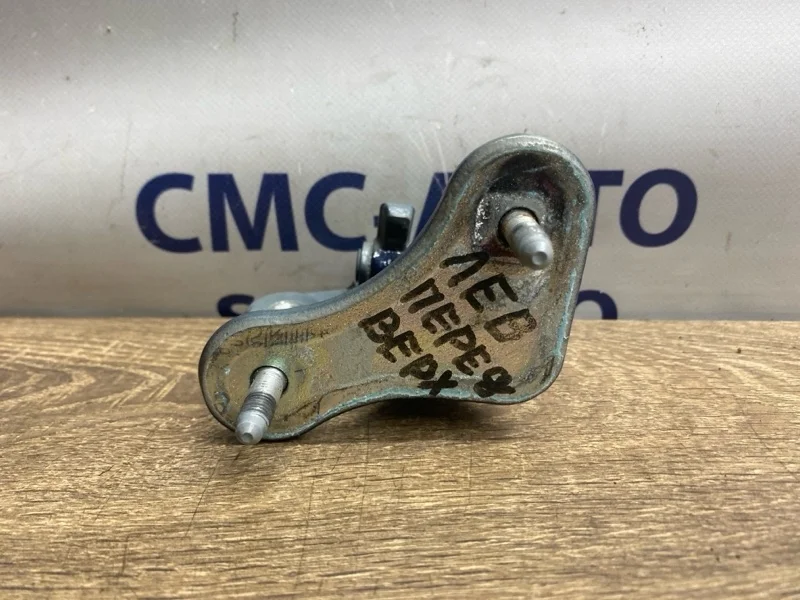 Петля двери верхняя Mercedes-Benz Ml A1667200137 W166 276.955, передняя левая