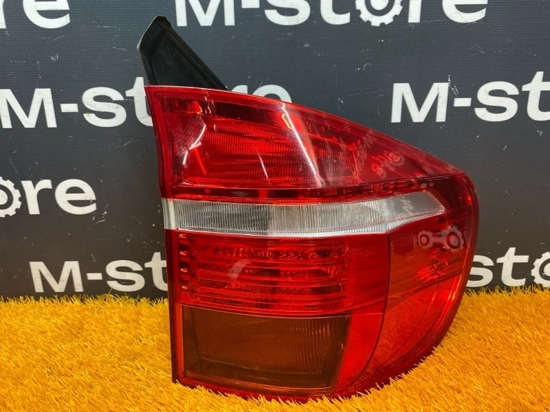 Фонарь задний BMW X5 2009 E70