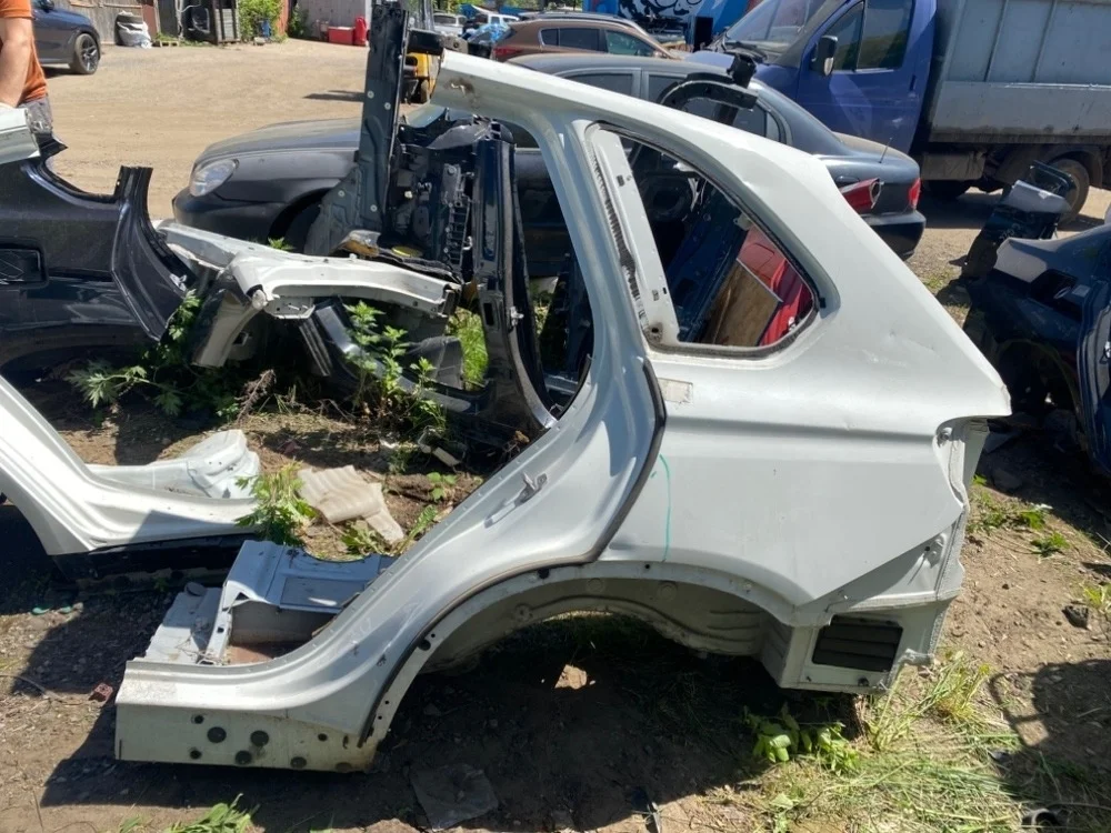 Четверть задняя BMW X5 F15
