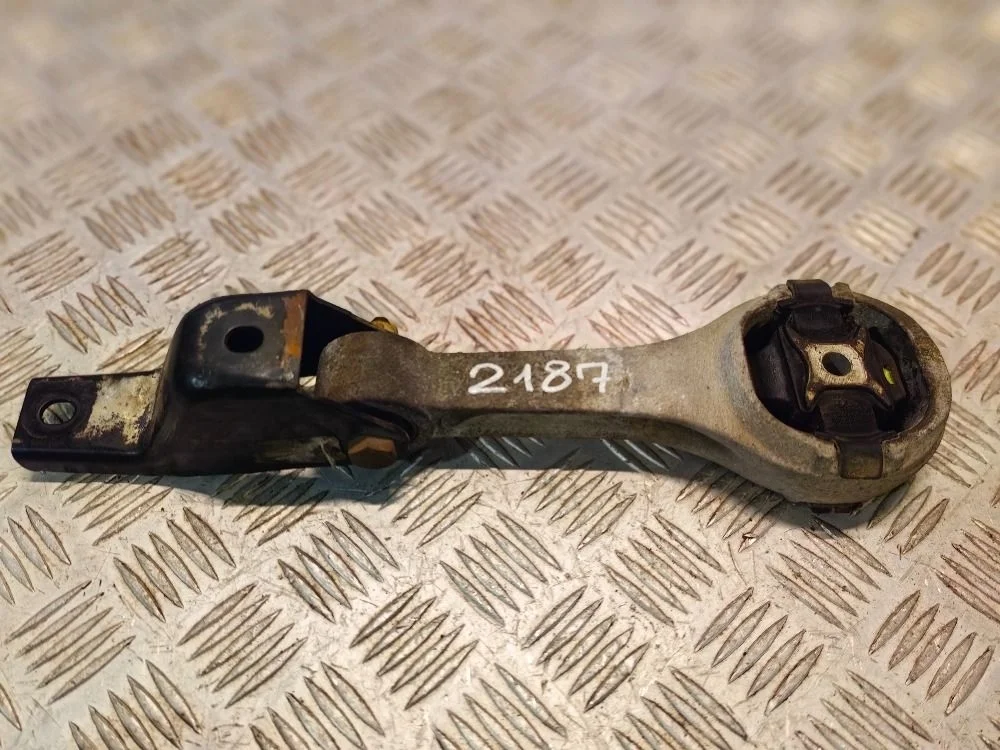 Подушка двигателя Volkswagen Polo V рест.