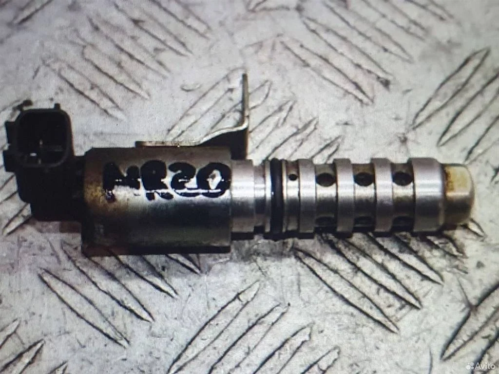 Клапан электромагн. изменения фаз ГРМ Nissan X-Trail II (2007—2011)