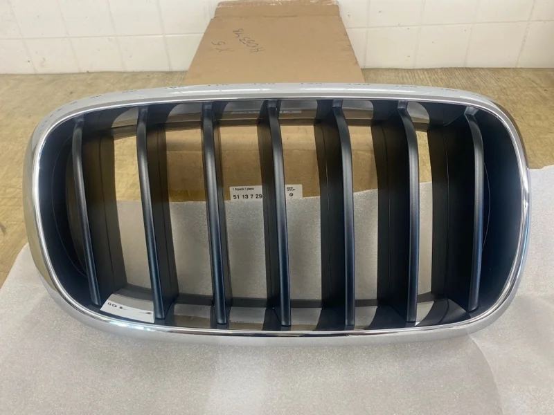 Решетка радиатора BMW X5 2013 2014 2015 2016 2017 2018 F15