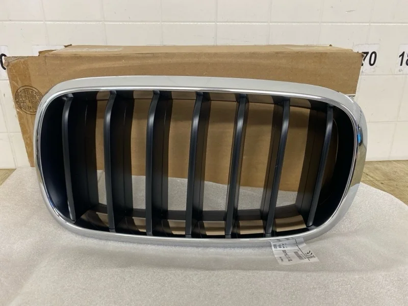 Решетка радиатора BMW X5 2013 2014 2015 2016 2017 2018 F15