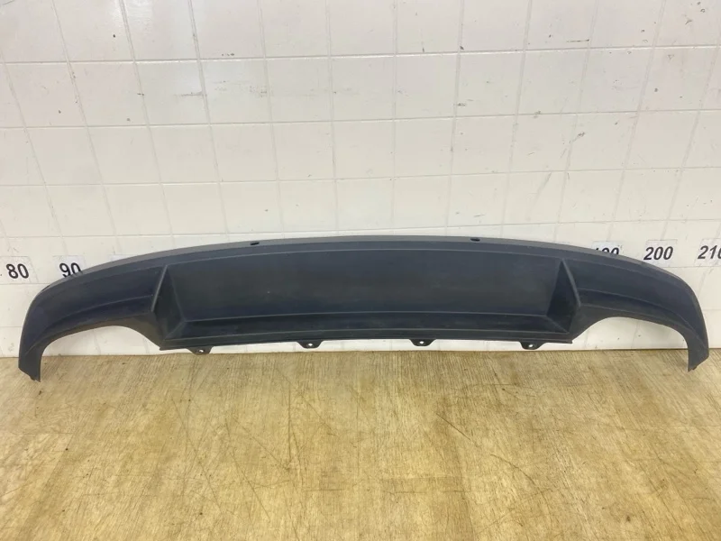 Накладка бампера SKODA OCTAVIA 2012 2013 2014 2015 2016 2017 2018 2019 2020 A7