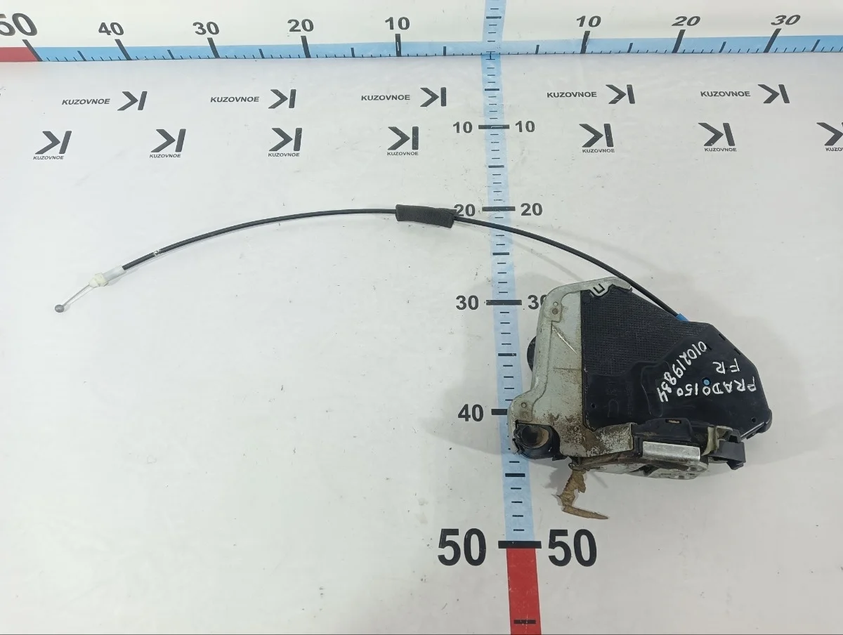 Замок двери Toyota Land Cruiser Prado 2009 J150