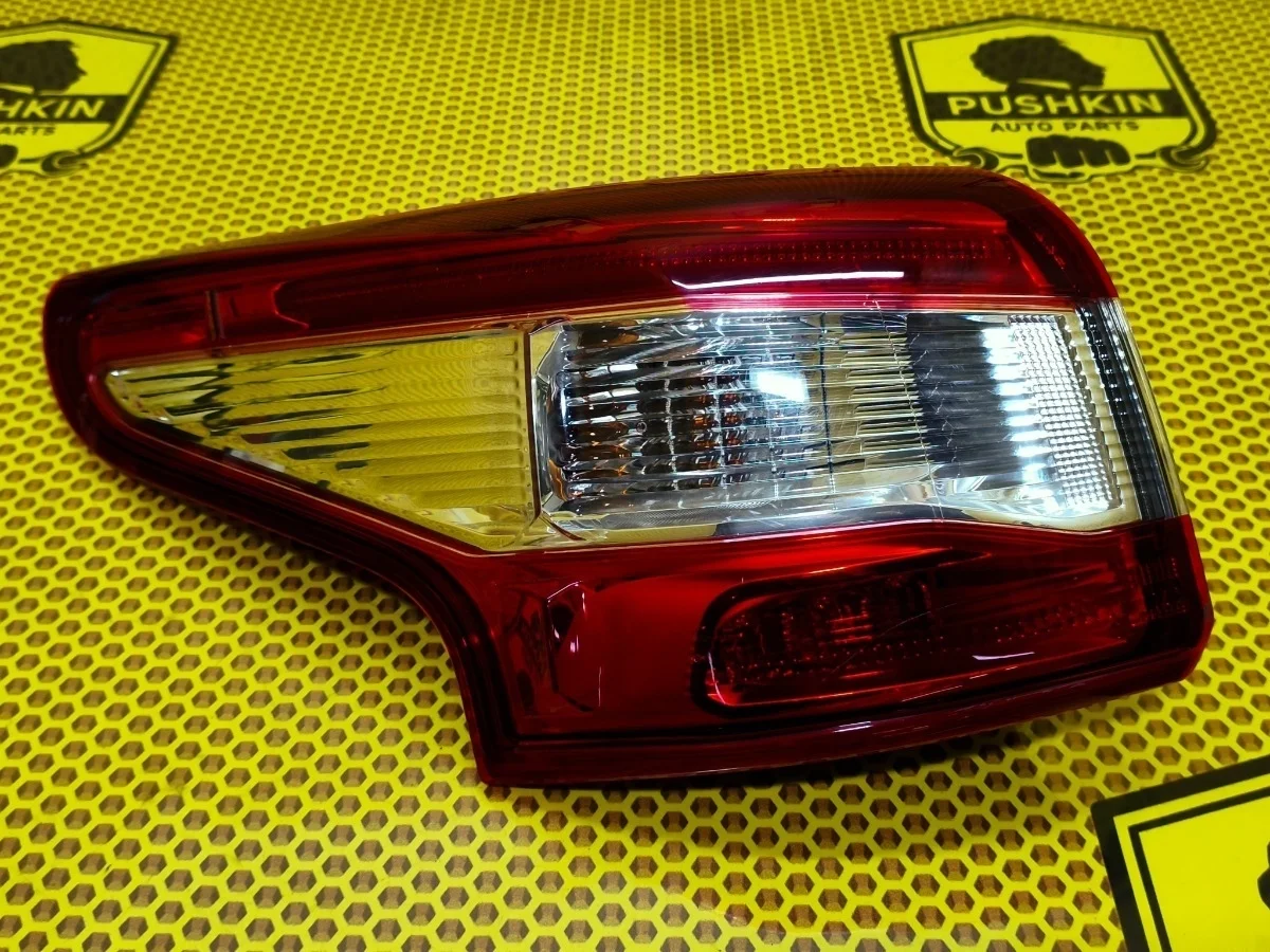 Фонарь в крыло Nissan Qashqai 2018 J11
