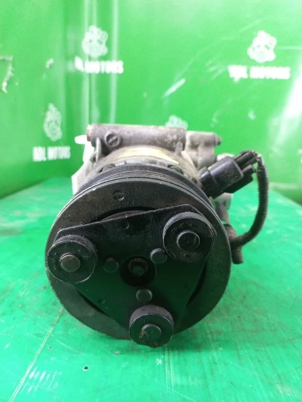 Компрессор кондиционера Ford Mondeo 4 2007-2014