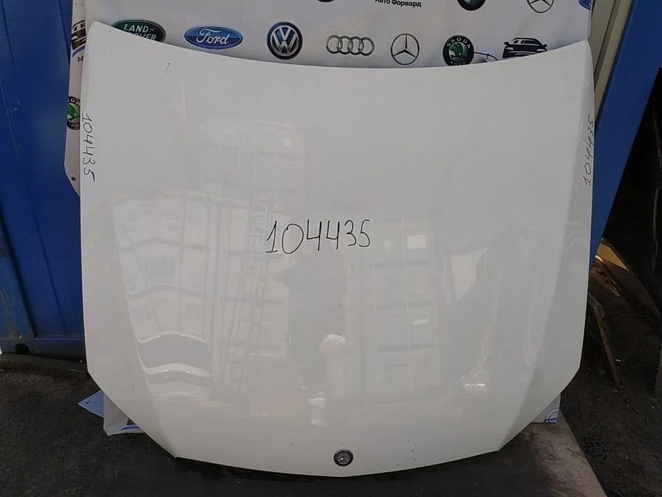 Капот MB W205 2015-2023 A2058800357 бу оригинал