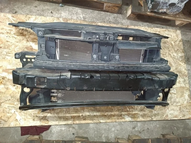 Панель передняя в сборе Volkswagen Passat 2012 B7