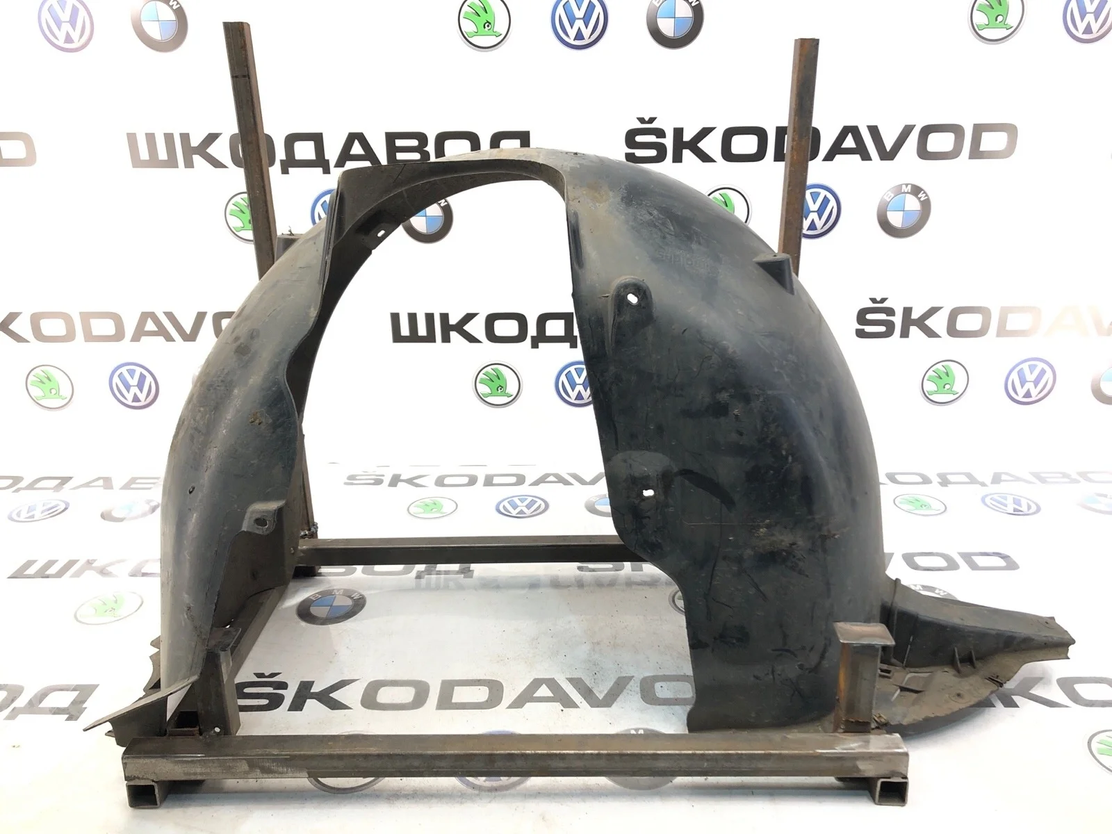 Подкрылок Skoda Octavia Rs 2014 5E0809957 A7 (5E), передний левый