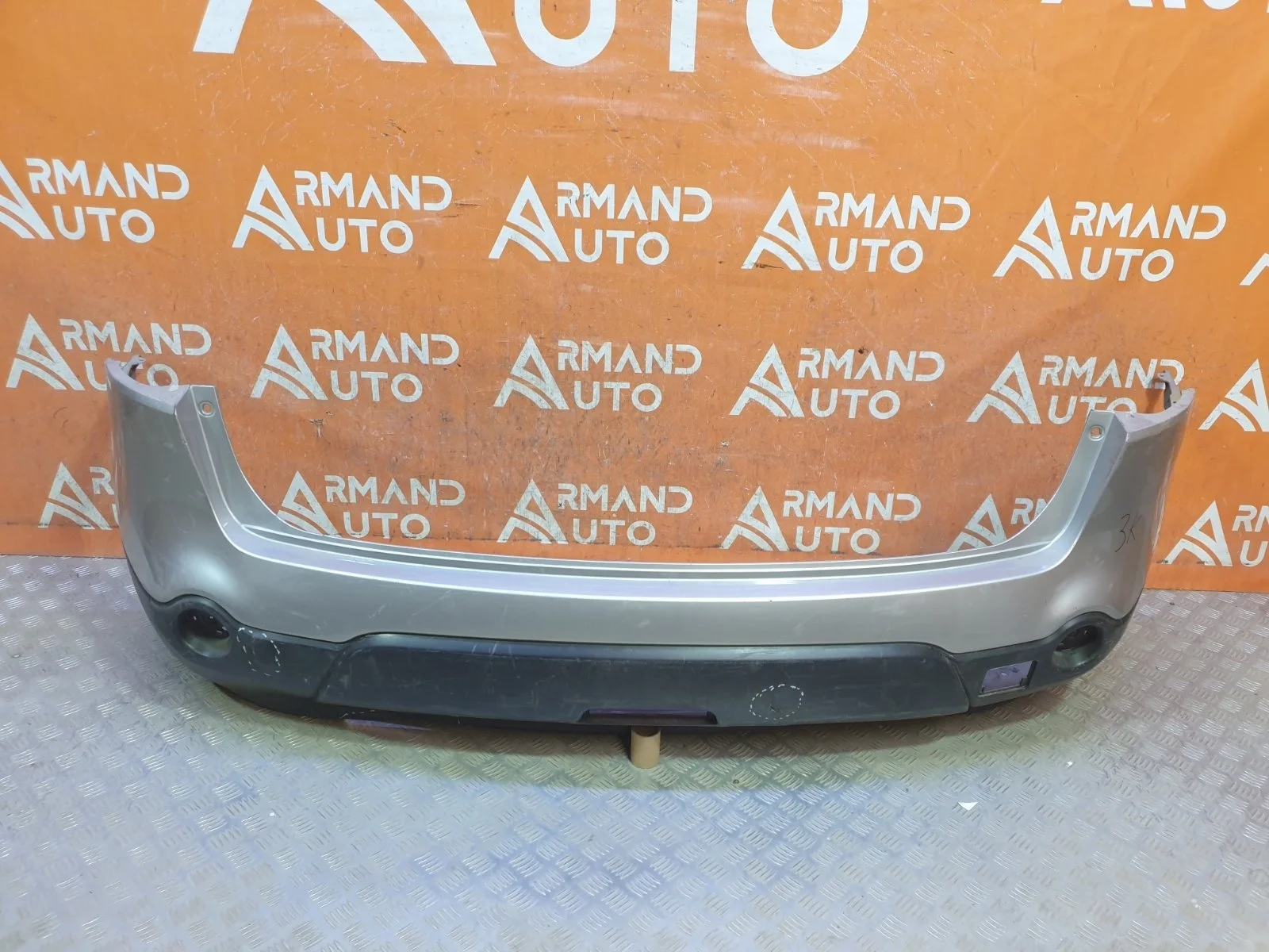 Бампер Nissan Qashqai +2 2008-2013 jj10