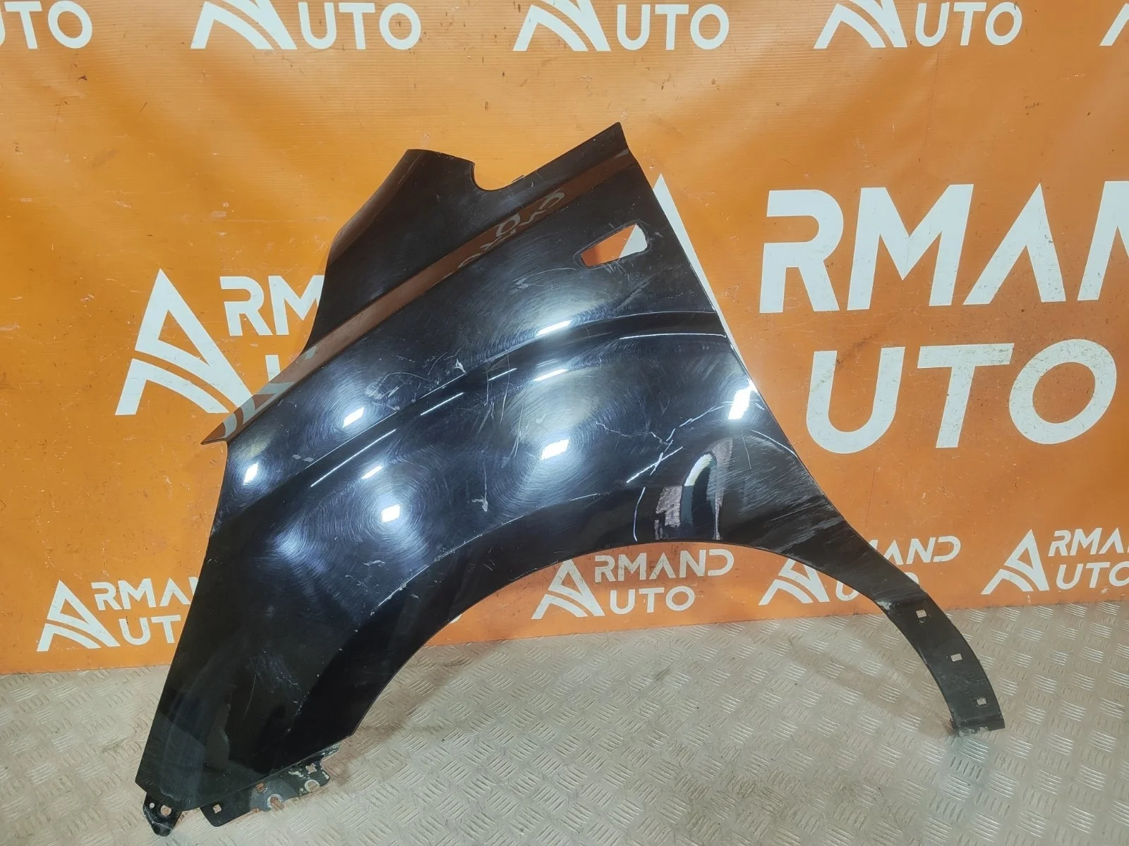 Крыло Hyundai H1 / Grand Starex 2007-2018