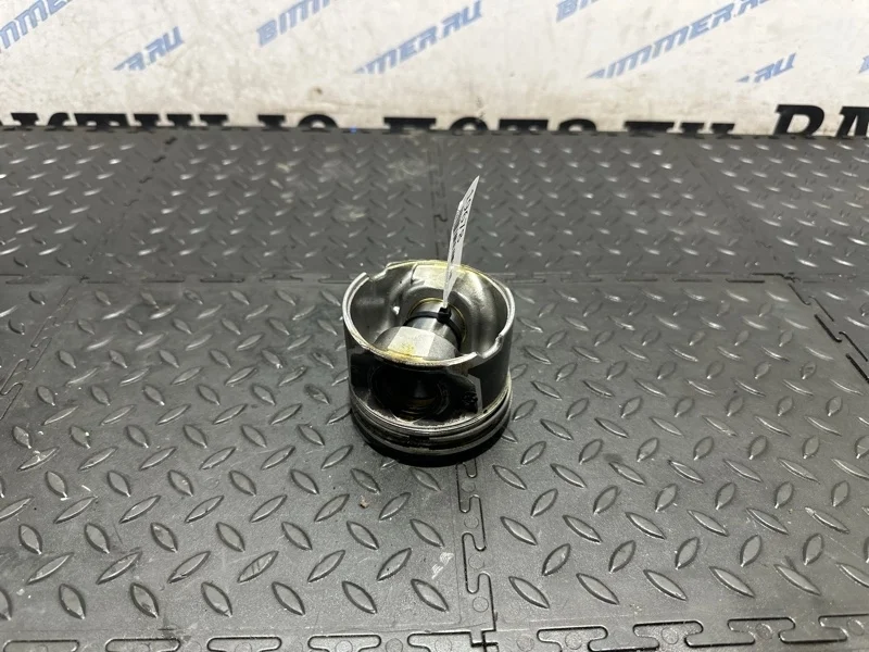 Поршень Bmw 11257799883 E60 M57