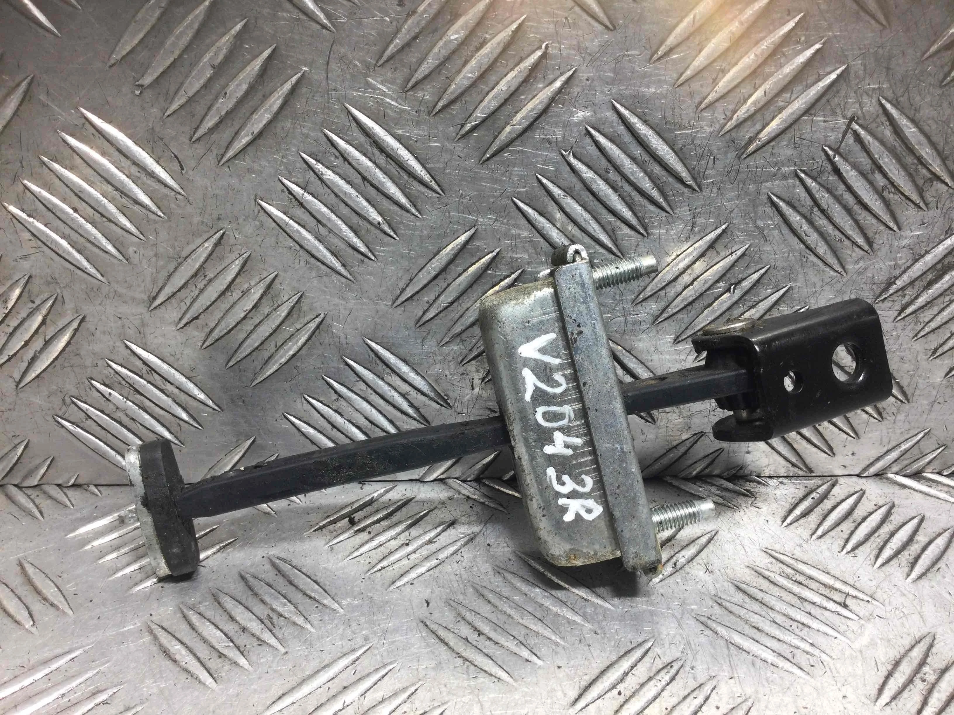 Ограничитель открывания двери Ford C-MAX 1 поколение (2003-2007) дизель 2.0 TDCi Механика Минивэн