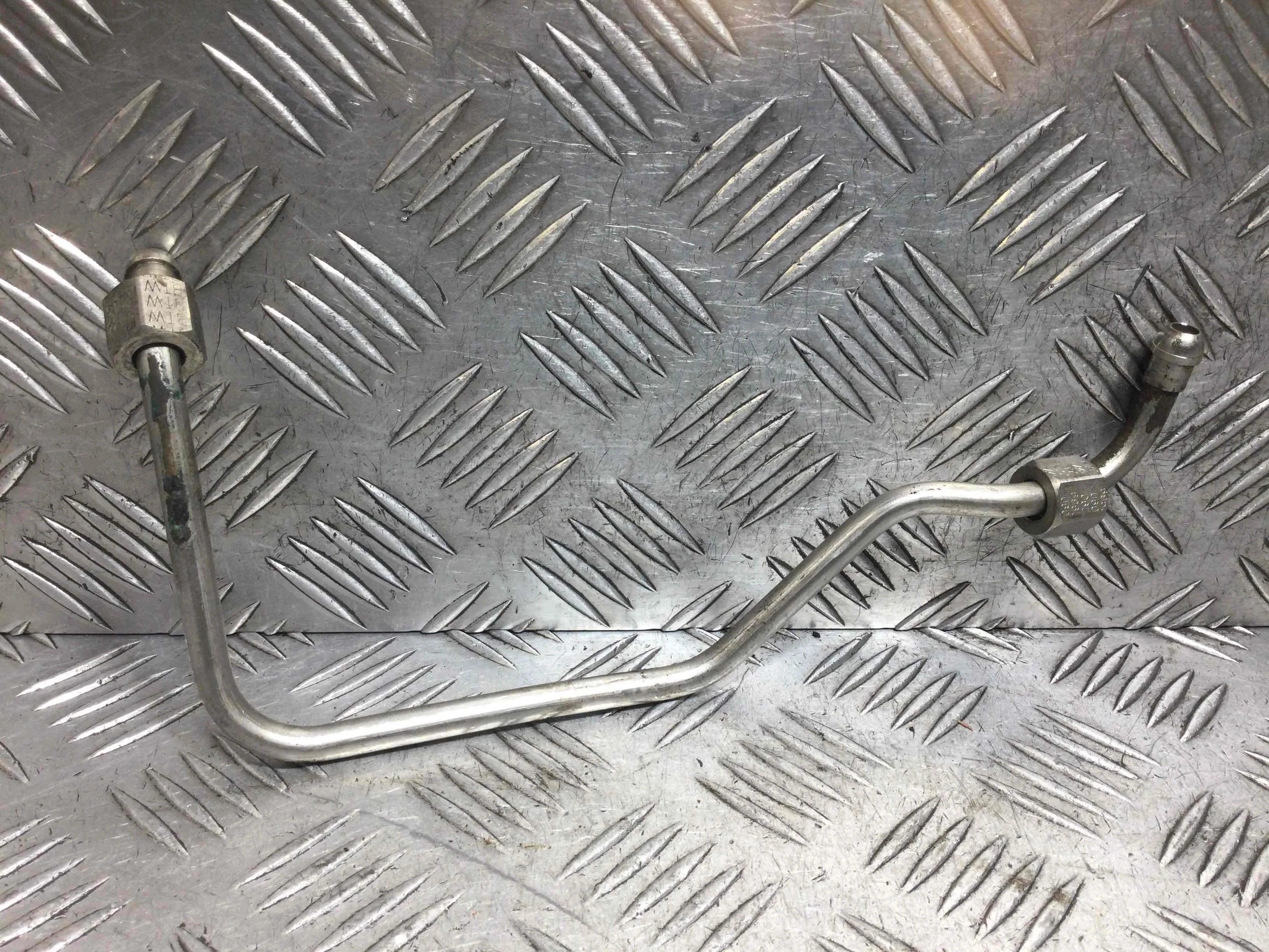 Трубка ТНВД Volkswagen Passat B6 (2005-2010) бензин 2.0 TFSI Механика Седан