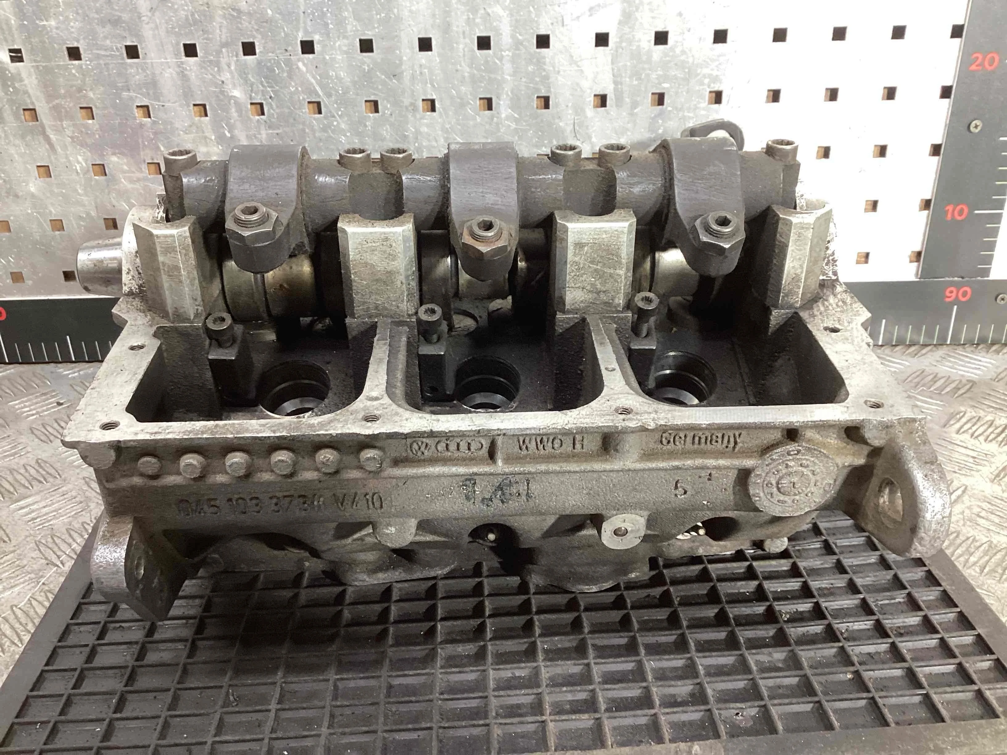 Головка блока цилиндров Volkswagen Polo III (6N/6K) 1994-2002 2000 1,4 Дизель МКПП Хэтчбек