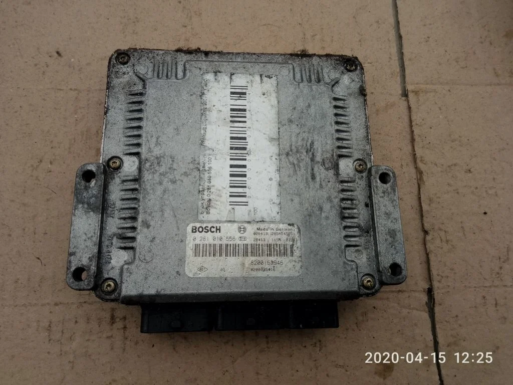 Блок управления двигателем Renault Laguna II (X74) 2001-2005 2001 1,9 Дизель